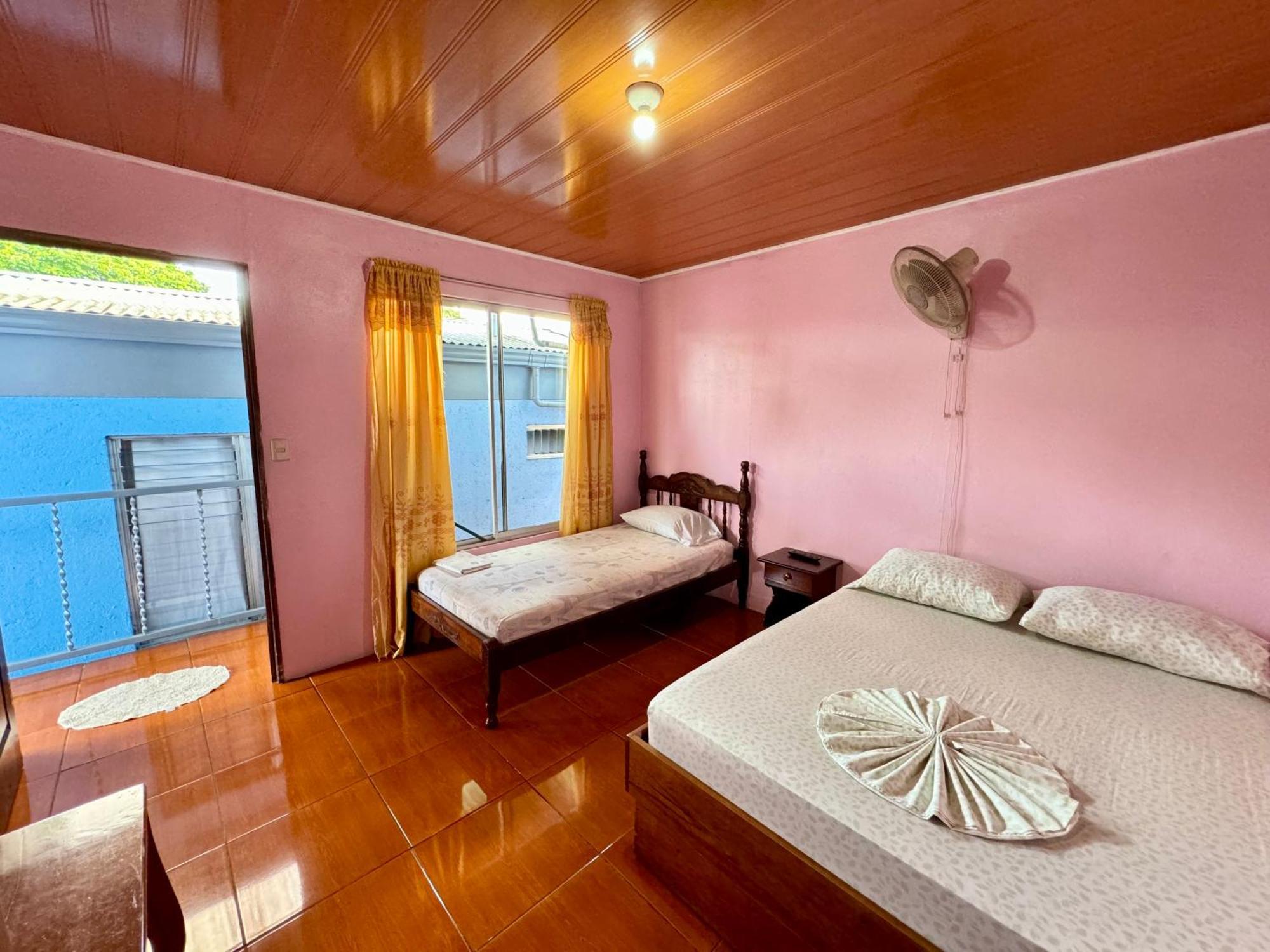 Cabinas Las Palmas Del Sol La Fortuna Exteriör bild