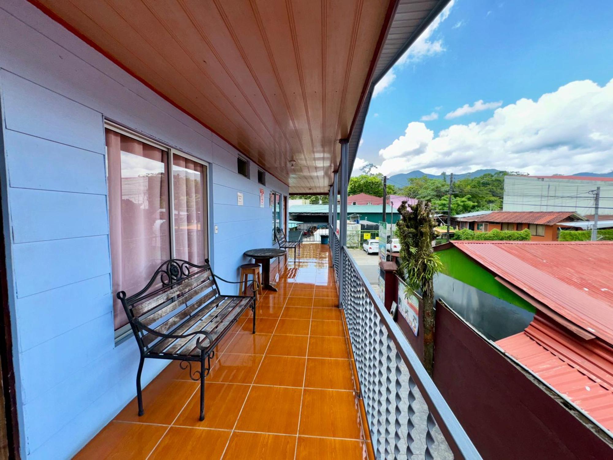 Cabinas Las Palmas Del Sol La Fortuna Exteriör bild