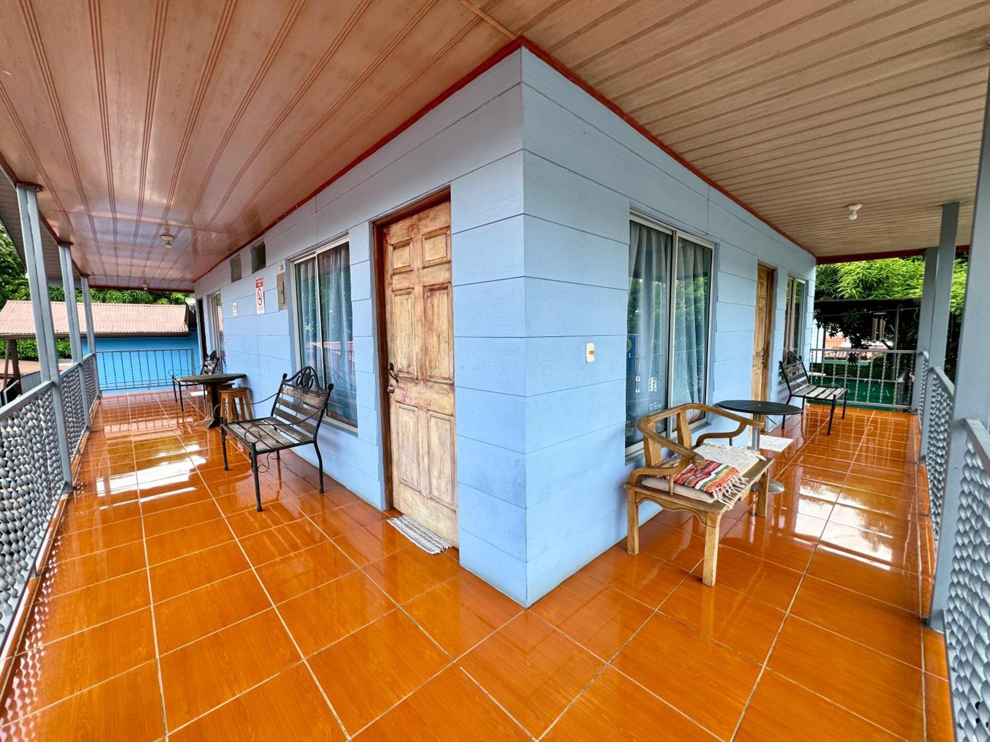 Cabinas Las Palmas Del Sol La Fortuna Exteriör bild