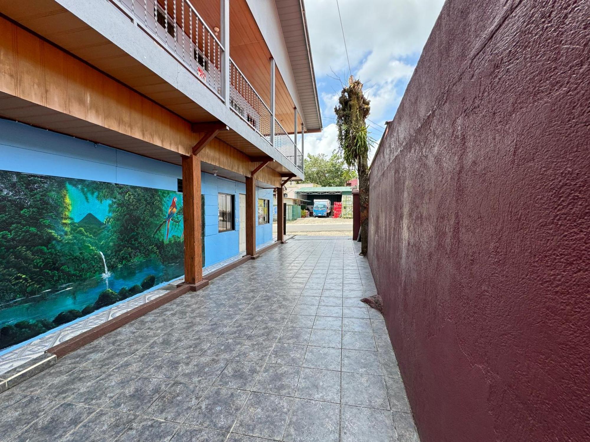 Cabinas Las Palmas Del Sol La Fortuna Exteriör bild